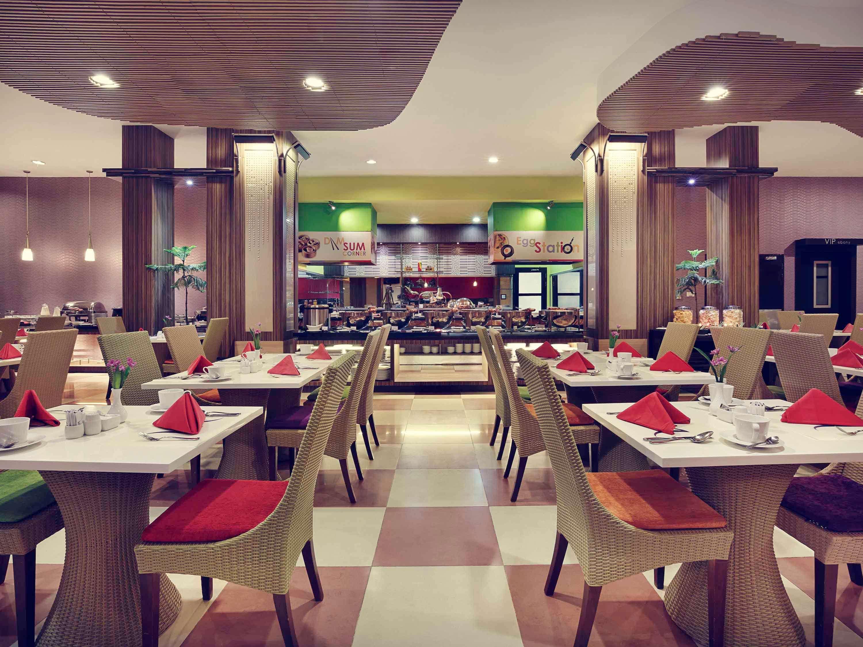 Mercure Pontianak City Center Exterior photo