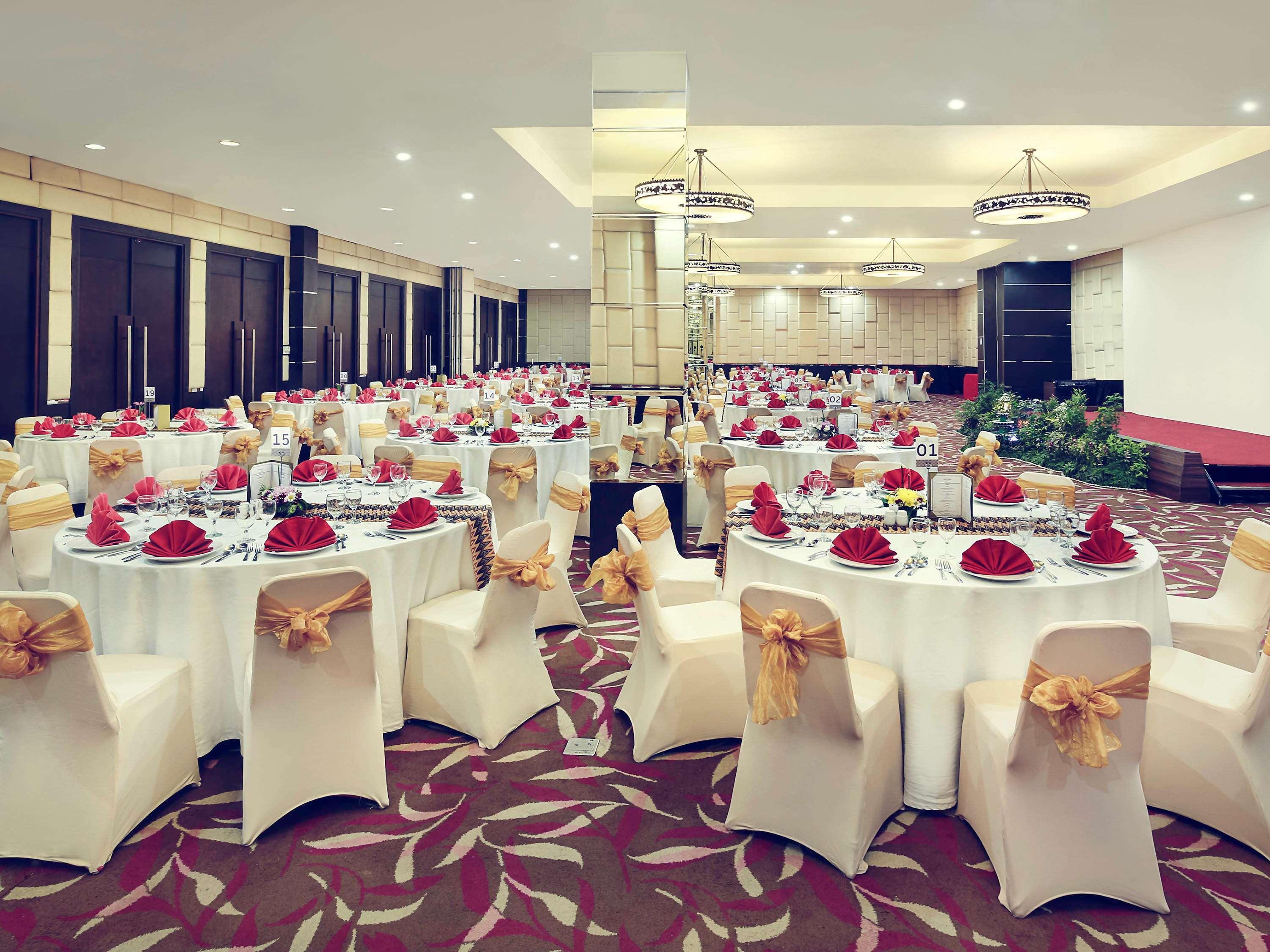 Mercure Pontianak City Center Exterior photo