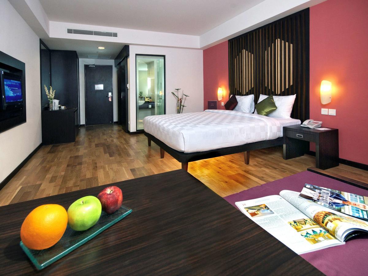 Mercure Pontianak City Center Exterior photo